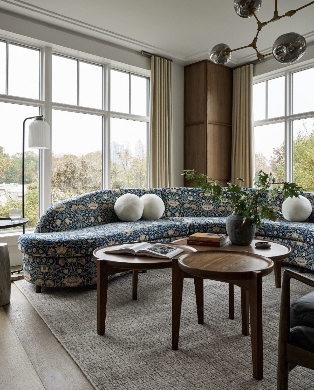 Designer: Krywicki interior design